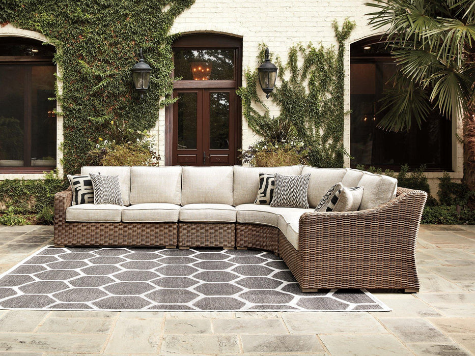 Beachcroft Outdoor Seating Set