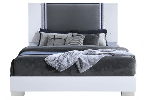 YLIME SMOOTH WHITE KING BED WITH LED image