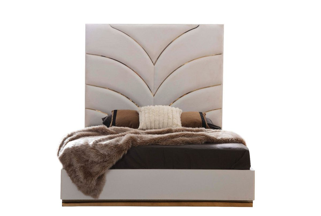Galaxy Home Laura Gold King Bed in White image